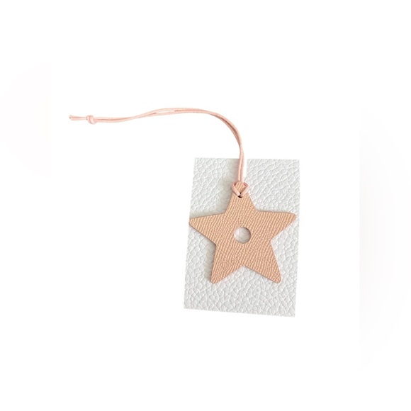 CHRISTIAN DIOR Star Charm - Picture 1 of 3